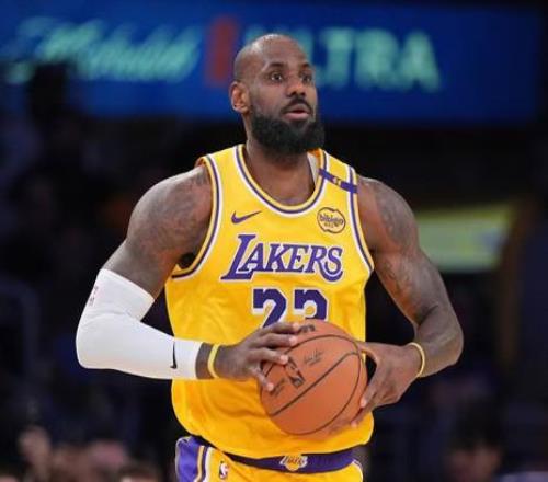 王哲林篮球,明星大婚,众队友共襄,万博体育平台,万博体育官方网站,万博体育登录入口,万博体育app下载