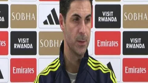 拜仁联赛首败，美因茨主场逆袭获胜